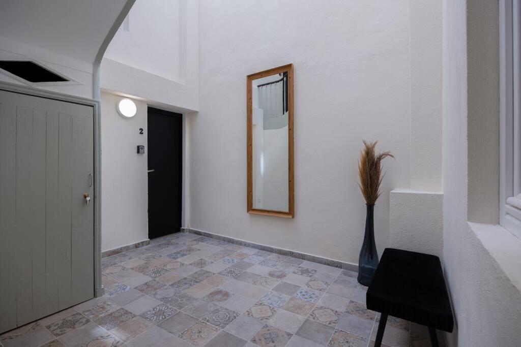 La Suite D'Orbigny En Hyper Centre La Rochelle  Exterior photo